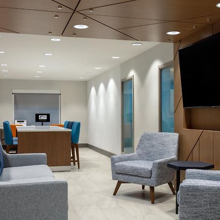 Holiday Inn Express Turlock By Ihg Eksteriør billede