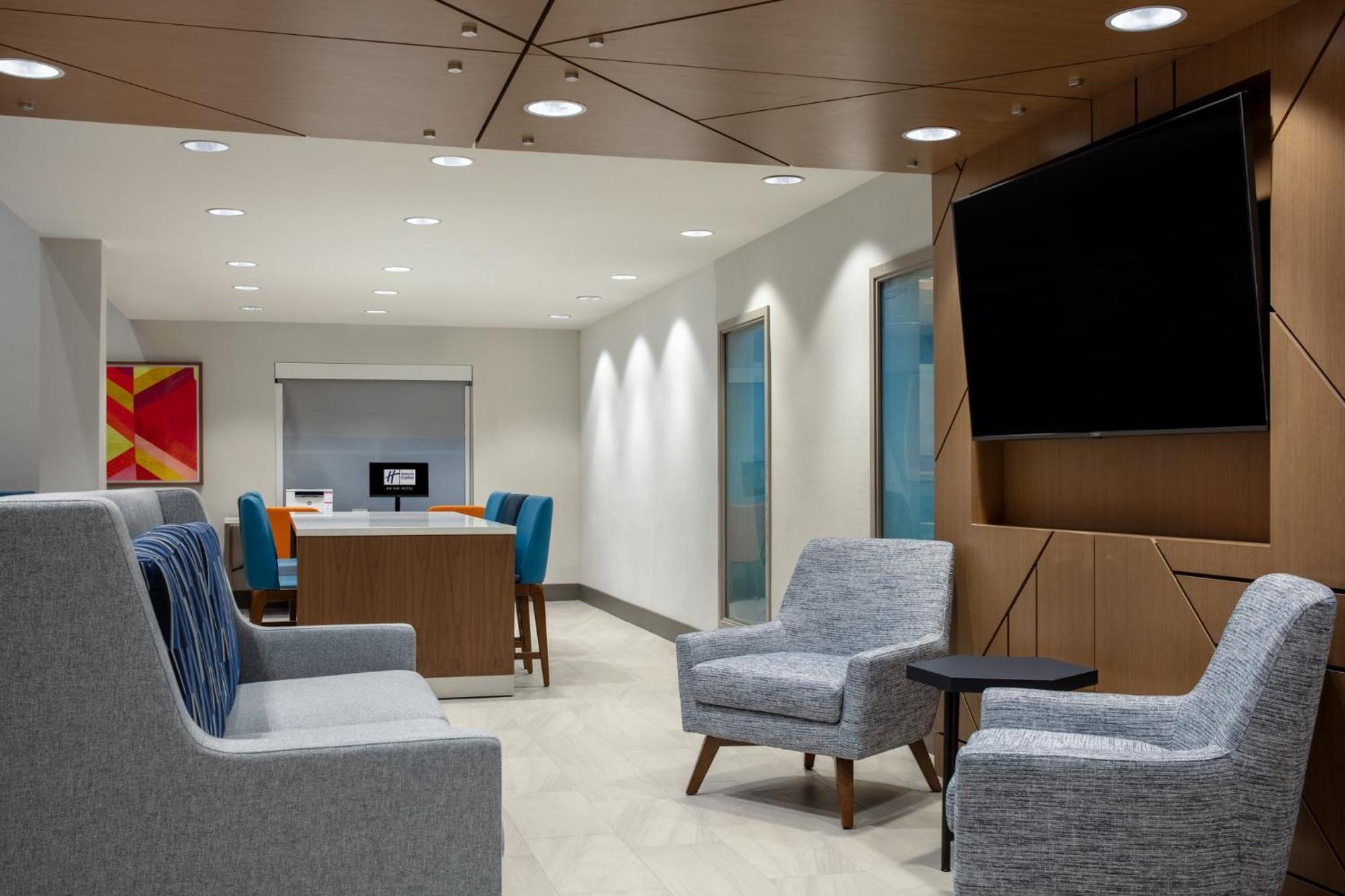 Holiday Inn Express Turlock By Ihg Eksteriør billede