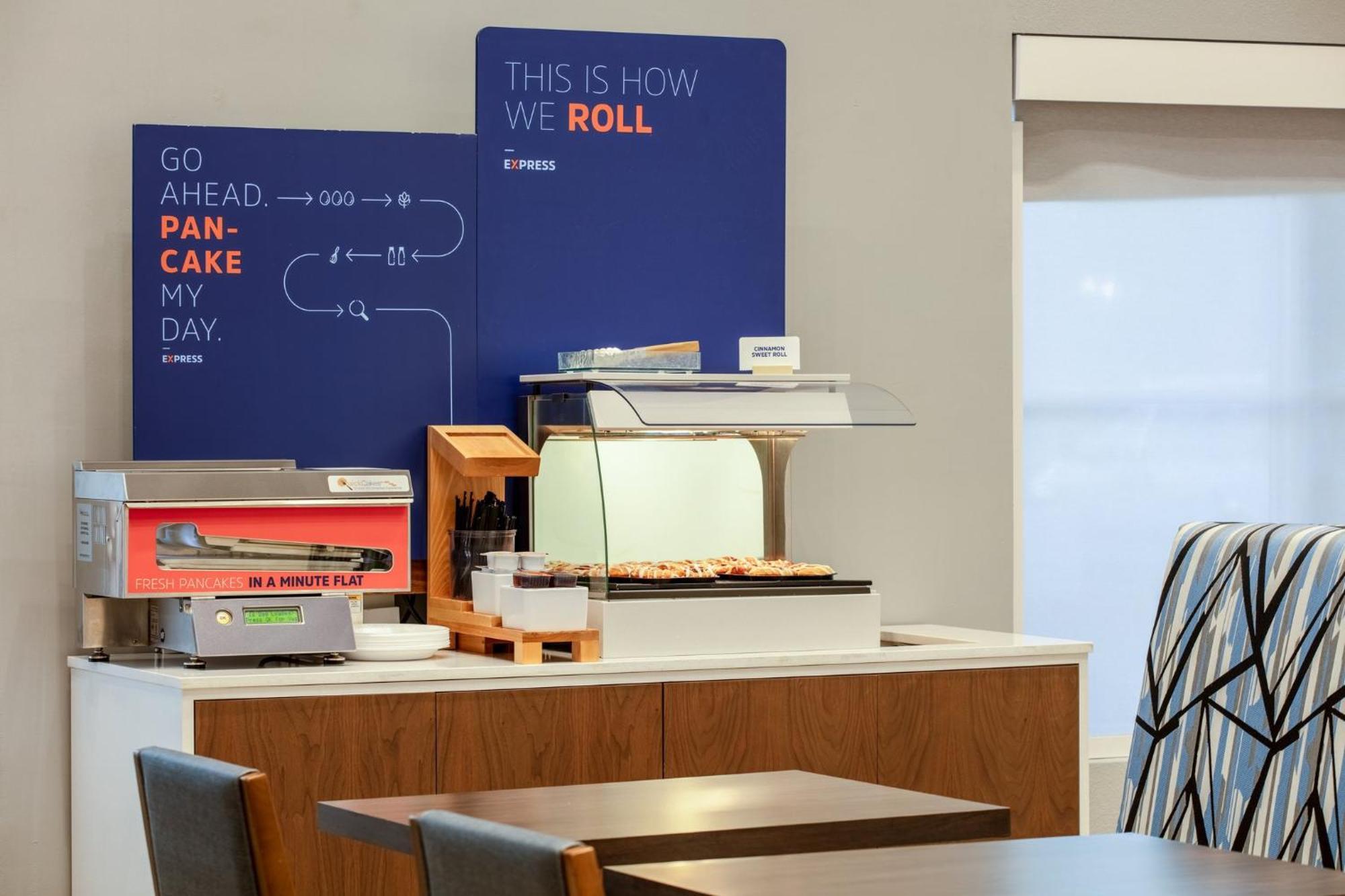 Holiday Inn Express Turlock By Ihg Eksteriør billede