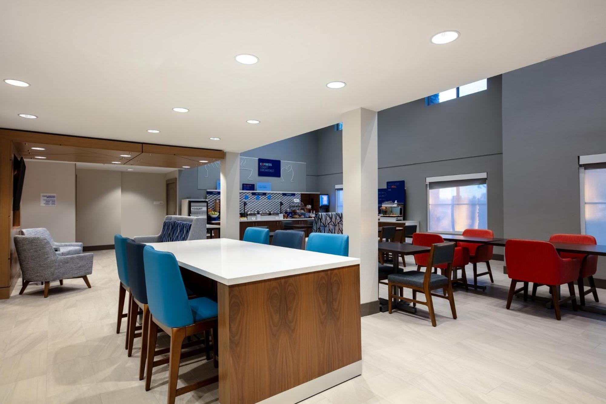 Holiday Inn Express Turlock By Ihg Eksteriør billede
