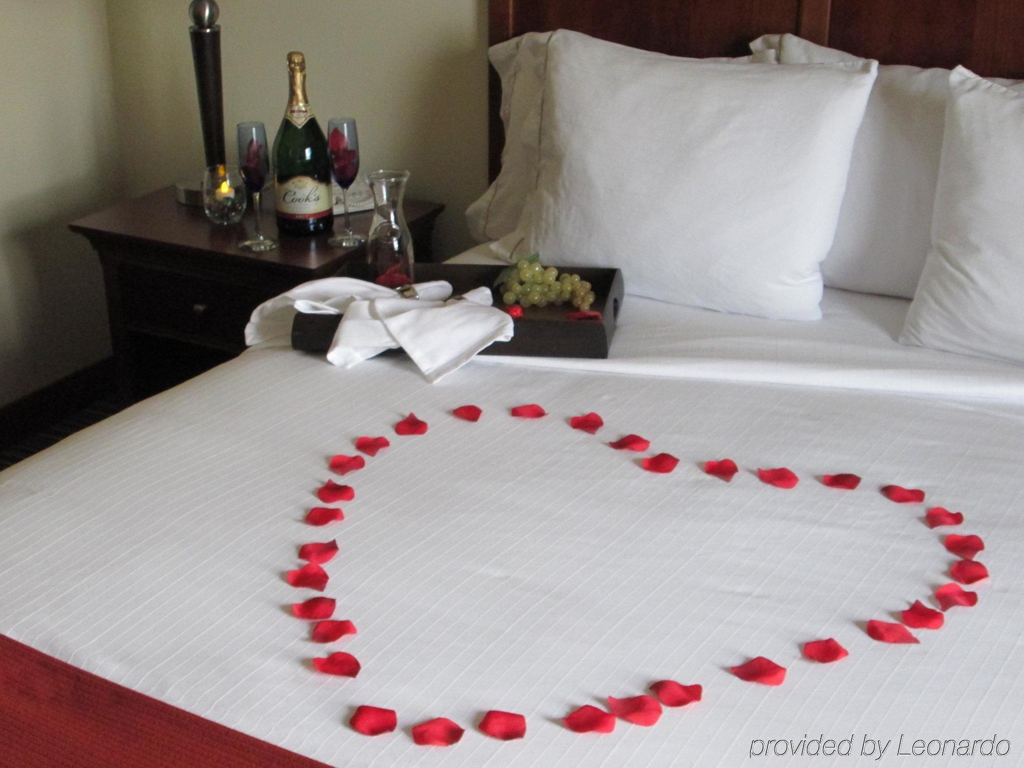 Holiday Inn Express Turlock By Ihg Eksteriør billede